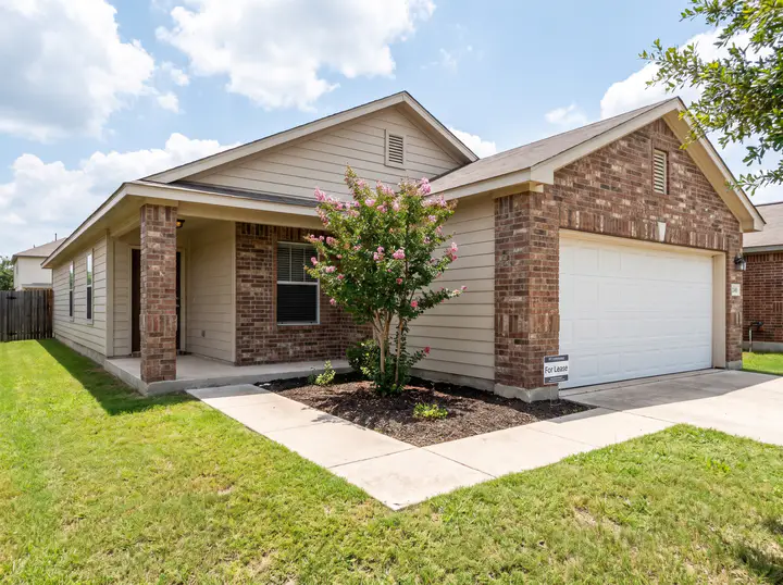 Three bedroom rental near Lake Pflugerville, Pflugerville